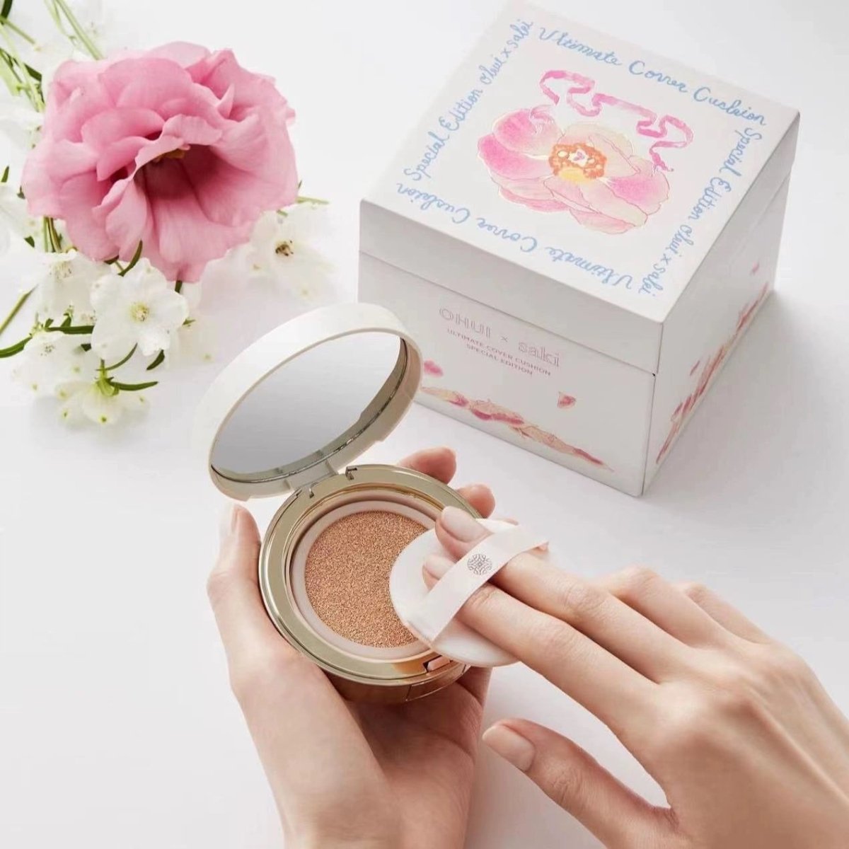 Ohui Ultimate Cover Lifting Cushion [ Flower Edition ] - Lili Beauty