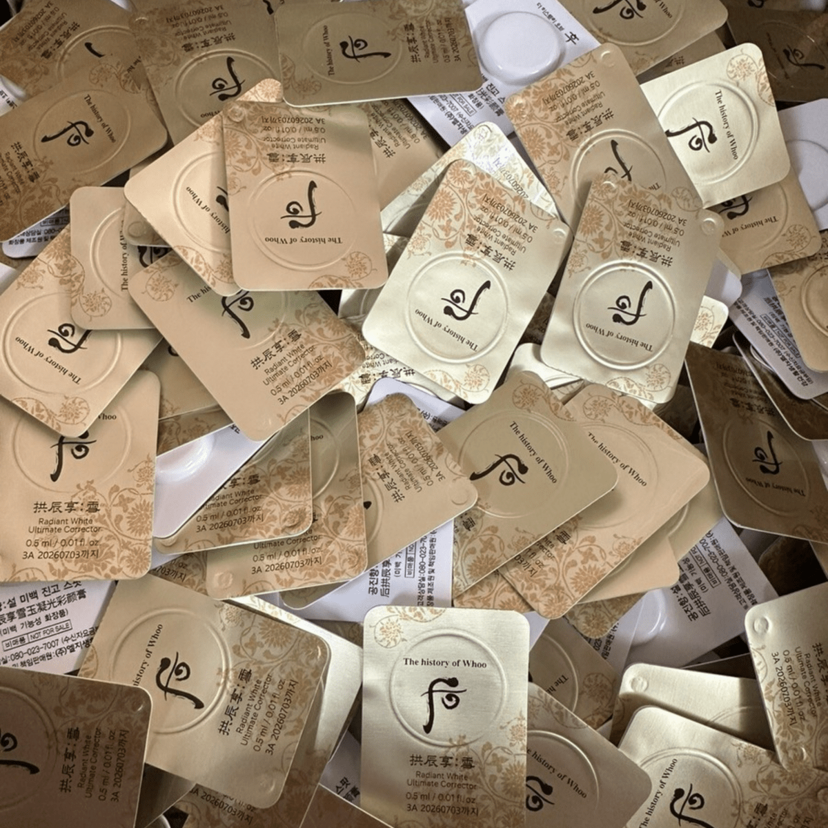 The history of whoo - gongjinhyang seol radiant white corrector/0.5ml * 30pcs - Lili Beauty